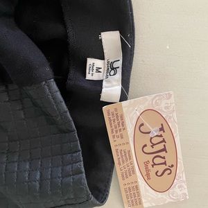 Ya quilted sides pleather shorts